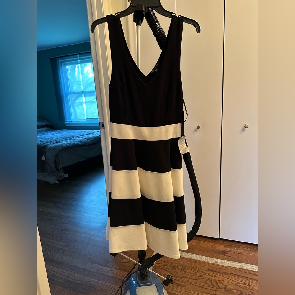 Felicity & Coco dress